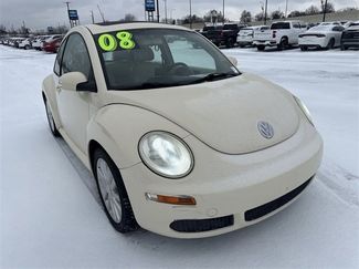 Used 2008 Volkswagen Beetle S video 1