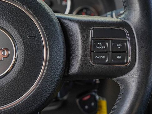 Used 2018 Jeep Wrangler Sport image 20