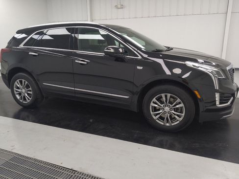 Used 2021 Cadillac XT5 Premium Luxury FWD image 11