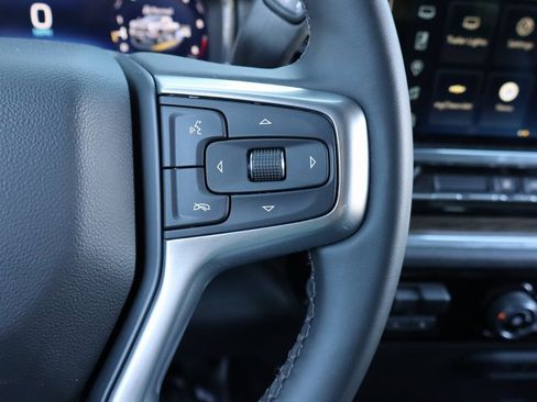 Used 2024 Chevrolet Silverado 3500 LT w/ Z71 Off-Road Package image 7