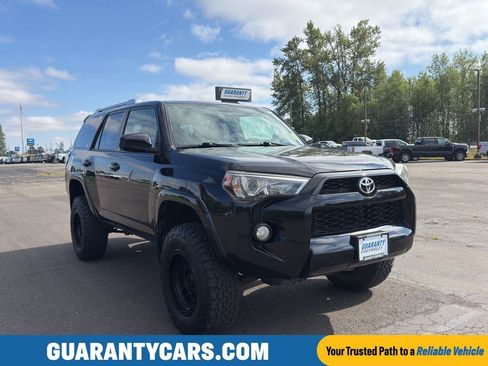 Used 2016 Toyota 4Runner SR5 AWD/4WD image 1