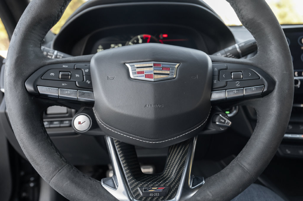 Used 2022 Cadillac CT4 V Blackwing w/ Technology Package RWD image 23