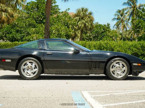 Used 1990 Chevrolet Corvette ZR-1 RWD image 21