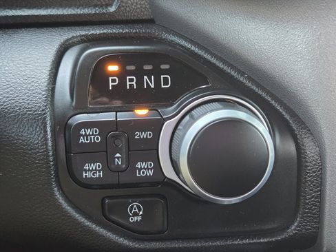 Used 2024 RAM 1500 Big Horn AWD/4WD image 24