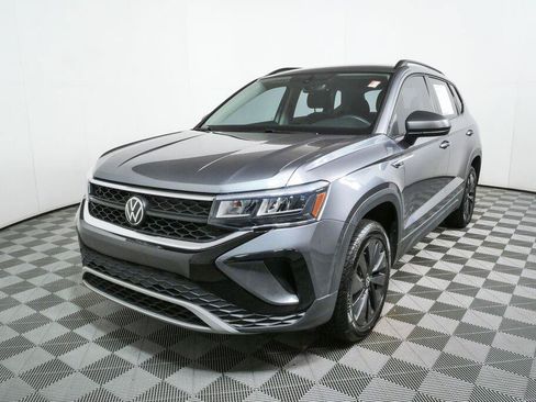 Certified 2023 Volkswagen Taos S FWD image 28