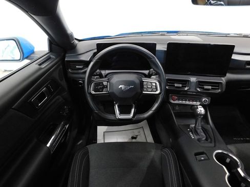 Used 2025 Ford Mustang GT RWD image 48