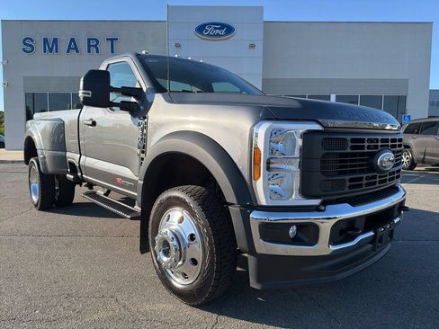 Used 2025 Ford F450 XL w/ XL Chrome Package AWD/4WD image 1