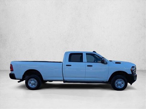 Used 2023 RAM 2500 Tradesman AWD/4WD image 4