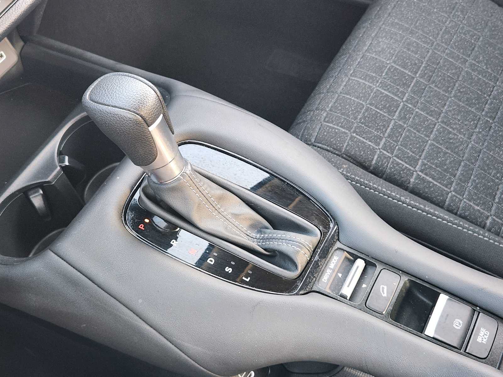 Certified 2024 Honda HR-V LX image 19