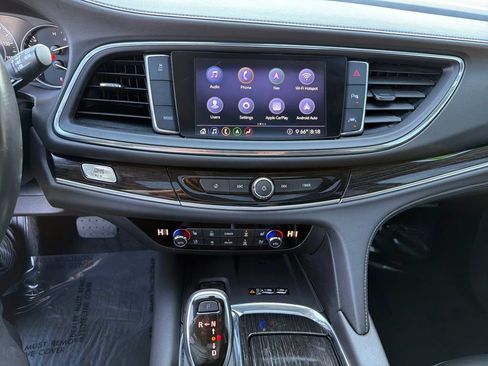 Used 2020 Buick Enclave Avenir w/ Avenir Technology Package image 26