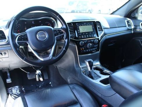 Used 2020 Jeep Grand Cherokee Limited RWD image 13