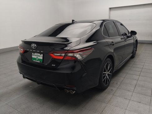 Used 2021 Toyota Camry SE FWD image 9