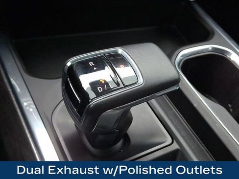 Used 2024 Chevrolet Silverado 1500 LTZ image 19