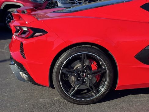 Used 2020 Chevrolet Corvette Stingray Premium Cpe w/ 3LT Preferred Equipment Group image 33