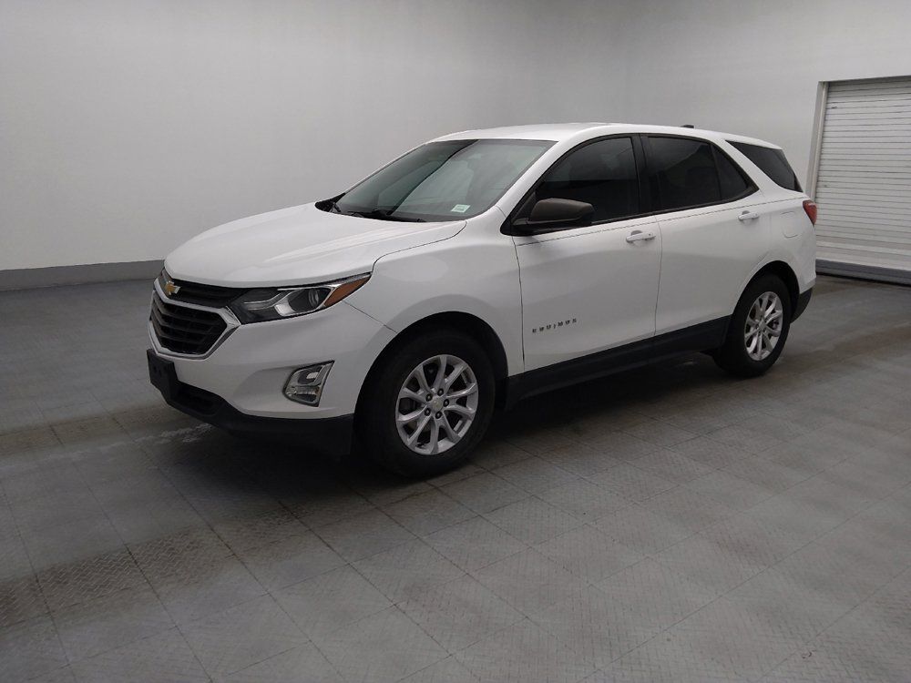 Used 2019 Chevrolet Equinox LS w/ LS Convenience Package FWD image 2