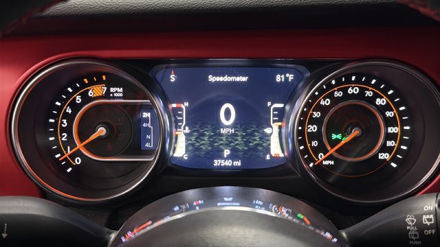 Used 2023 Jeep Wrangler Unlimited Rubicon w/ LED Lighting Group AWD/4WD image 16