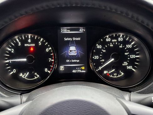 Used 2018 Nissan Rogue Sport SL image 35