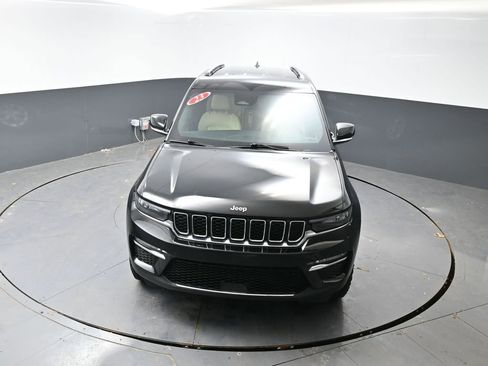 Used 2023 Jeep Grand Cherokee Limited AWD/4WD image 45