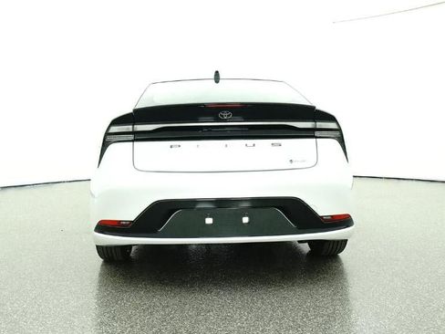New 2026 Toyota Prius Plug-In Hybrid image 23