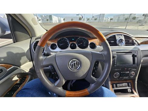 Used 2009 Buick Enclave CXL w/ Entertainment Package #4 image 43