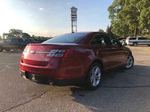 Used 2016 Ford Taurus SEL AWD/4WD image 3
