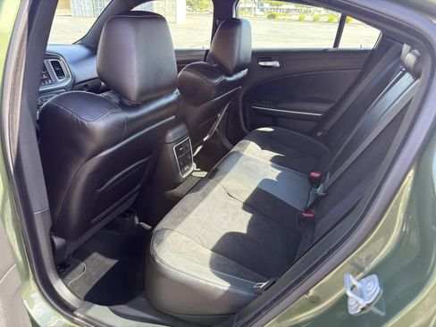 Used 2022 Dodge Charger Scat Pack w/ Plus Group RWD image 25