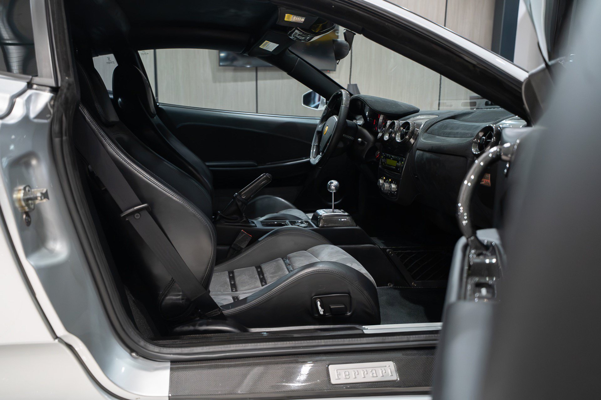 Used 2005 Ferrari F430 Coupe RWD image 33