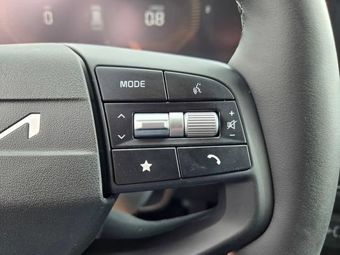 New 2026 Kia Sportage LX FWD image 12