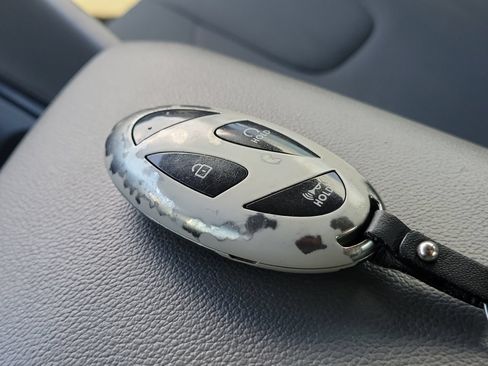 Used 2024 Hyundai Elantra SEL FWD image 37