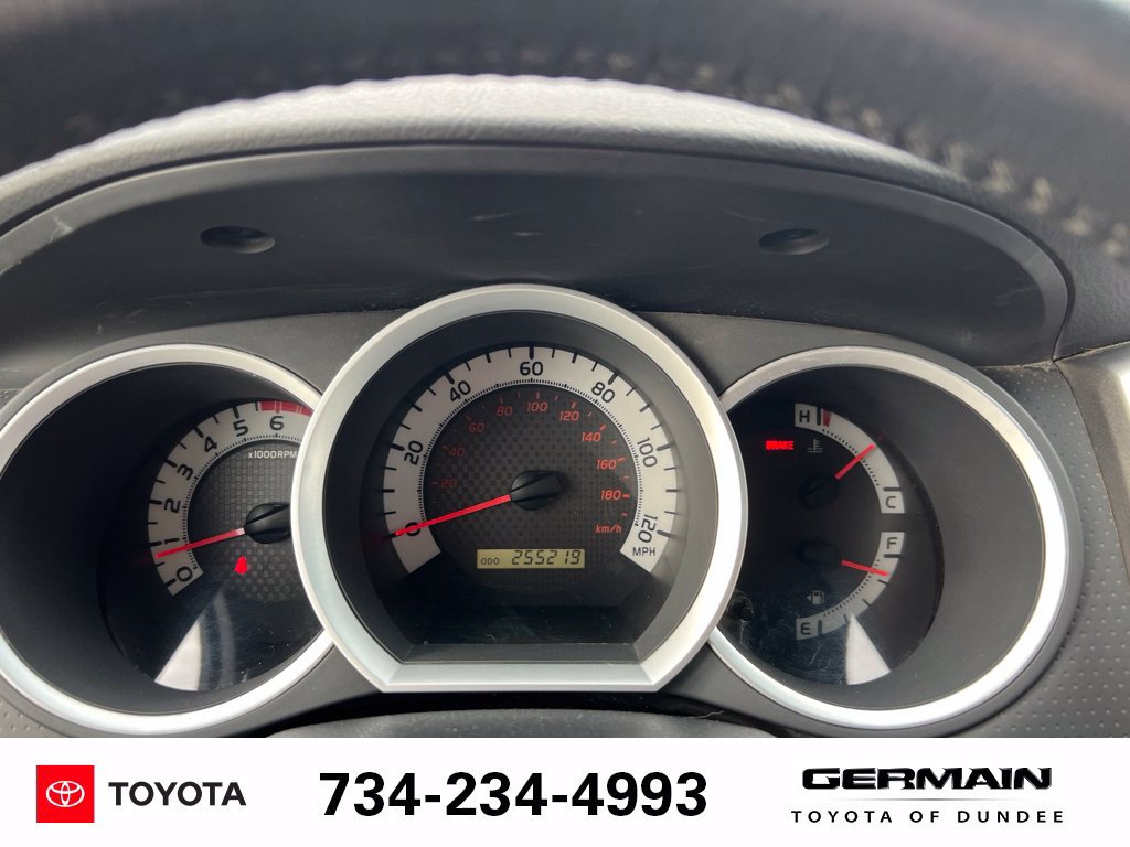 Used 2014 Toyota Tacoma 4x4 Access Cab w/ SR5 Package image 14