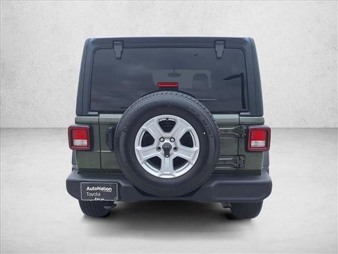 Used 2022 Jeep Wrangler Unlimited Sport image 6