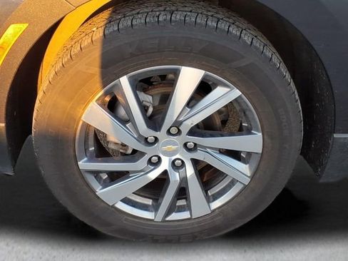 Used 2022 Chevrolet Equinox Premier image 10