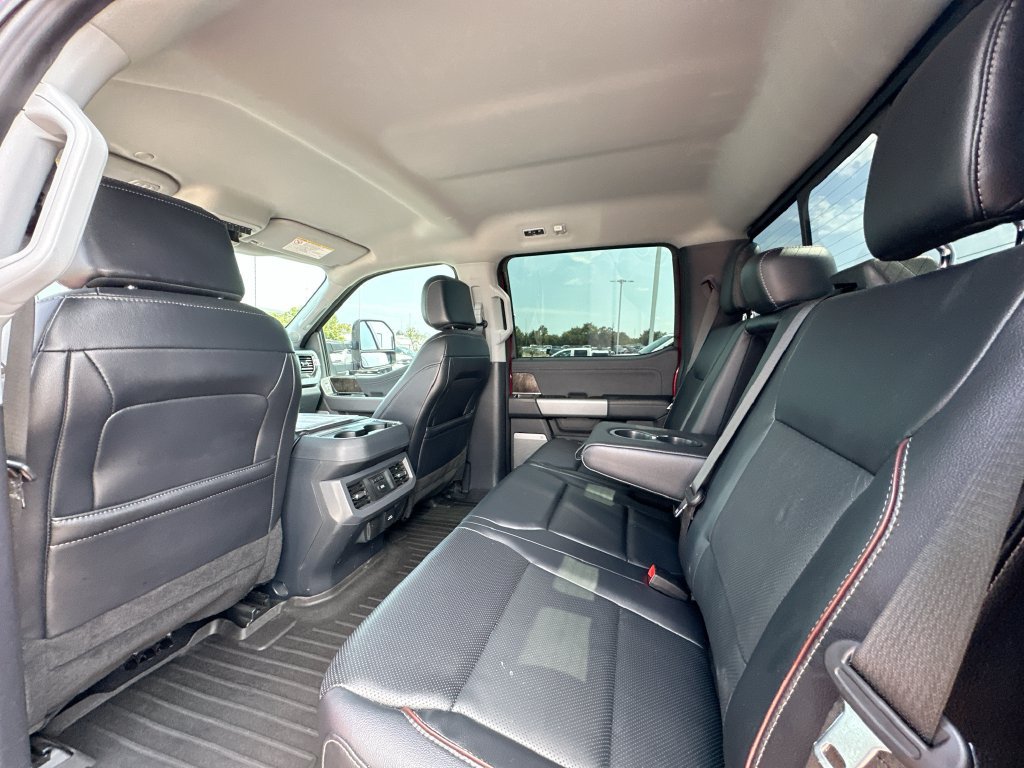 Used 2024 Ford F250 Lariat w/ Sport Appearance Package AWD/4WD image 4