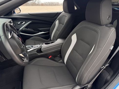 Used 2023 Chevrolet Camaro SS w/ Design Package 1 image 24