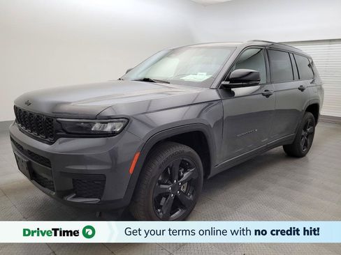 Used 2023 Jeep Grand Cherokee L Laredo RWD image 1