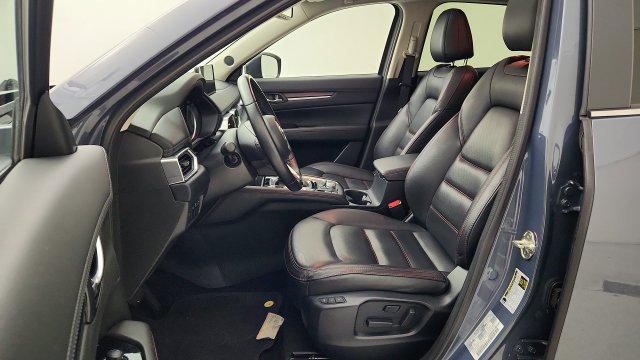 Certified 2025 MAZDA CX-5 Carbon Edition AWD/4WD image 10