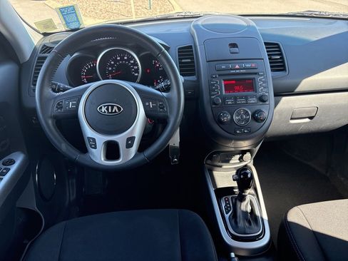 Used 2012 Kia Soul + image 19
