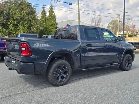 New 2026 RAM 1500 4x4 Crew Cab image 3