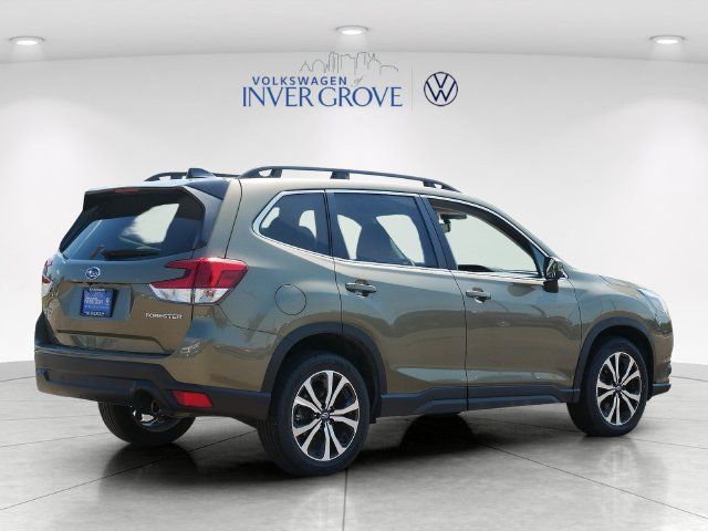 Used 2024 Subaru Forester Limited AWD/4WD image 7