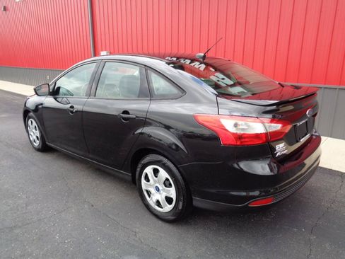 Used 2013 Ford Focus SE FWD image 7