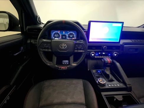 Used 2025 Toyota 4Runner TRD Pro AWD/4WD image 4