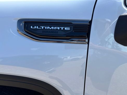 Used 2026 GMC Sierra 1500 Denali Ultimate AWD/4WD image 12