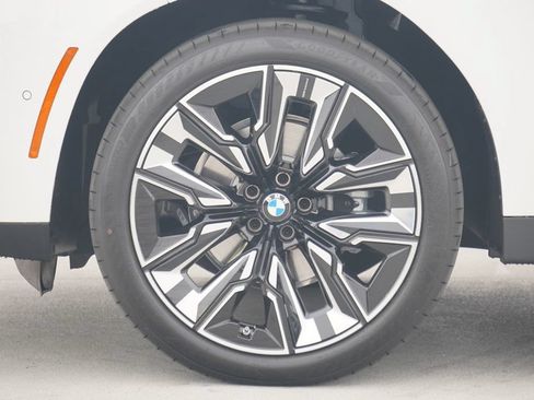 Used 2026 BMW X3 xDrive30i w/ Premium Package AWD/4WD image 5