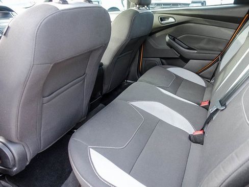 Used 2016 Ford Focus ST image 18