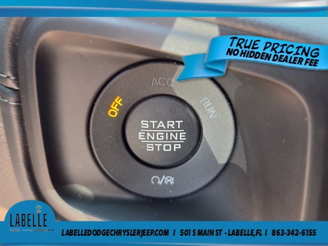 Used 2026 Jeep Wrangler Unlimited Sahara AWD/4WD image 29