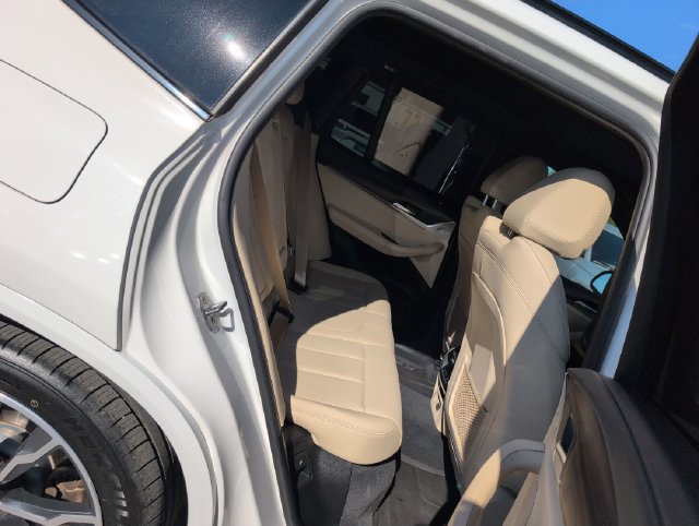 Used 2021 BMW X3 sDrive30i w/ M Sport Package RWD image 29