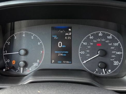 Used 2023 Toyota Corolla Cross LE FWD image 18