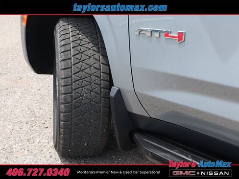 Used 2024 GMC Yukon AT4 w/ Technology Package AWD/4WD image 46