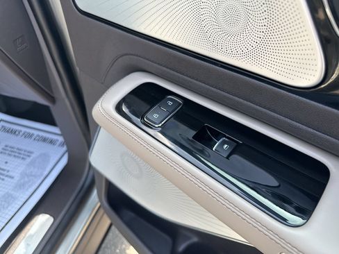 Used 2023 Lincoln Aviator Reserve w/ Equipment Group 201A AWD/4WD image 57