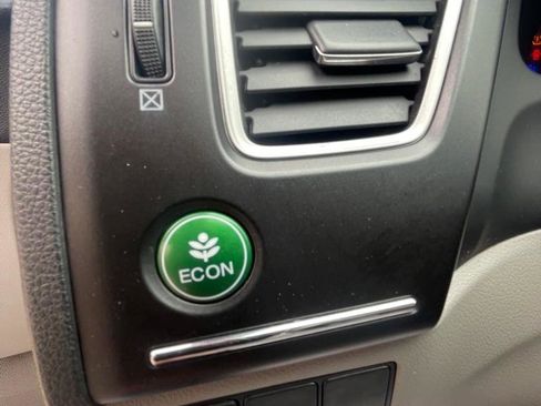 Used 2014 Honda Civic LX image 12